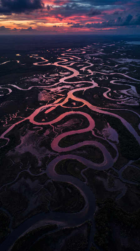 amoled 4K wallpaper by Wallpapers UHD