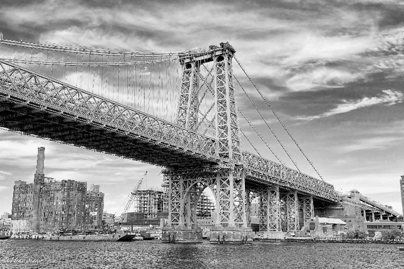 bw 4K wallpaper by Mike Sinko