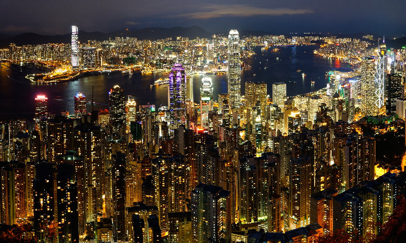 cities 4K wallpaper by Romain Pontida